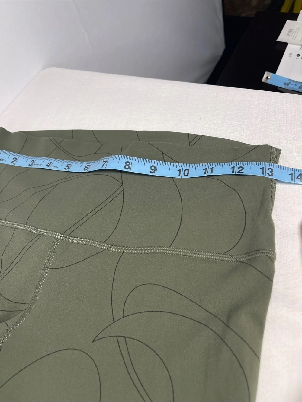 Lululemon Athletica Olive Green Patterned Leggings